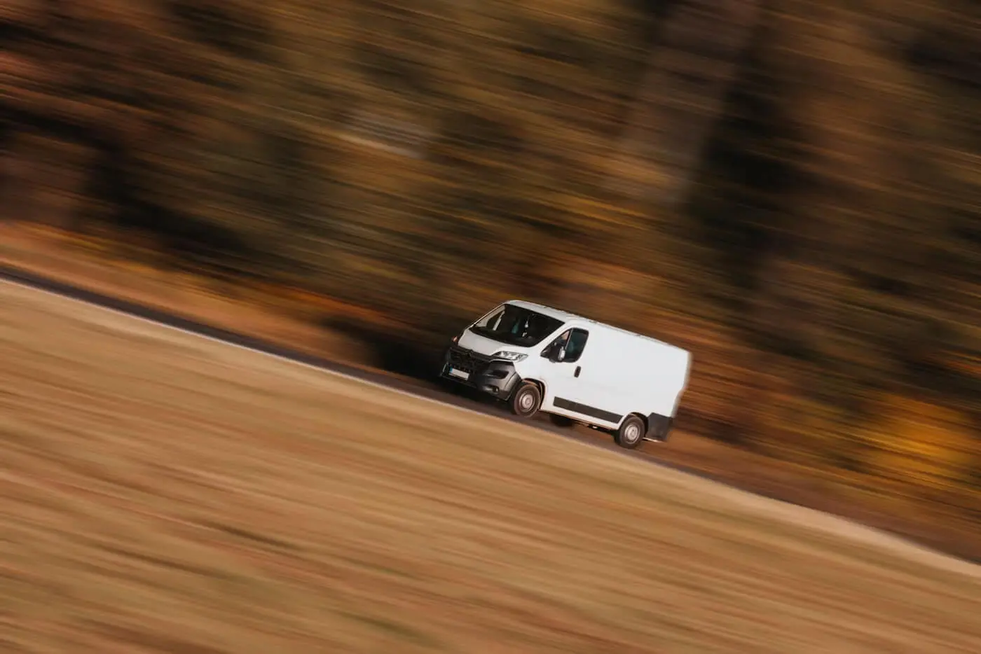 Mobile glass service unit on location